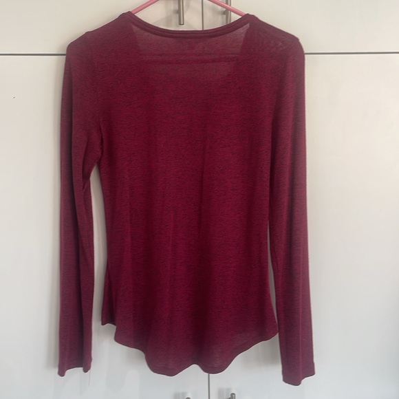 Ardene Blouse Tunic - Burgundy, Long Sleeve, V-Neck Zipper. - Picture 9 of 9